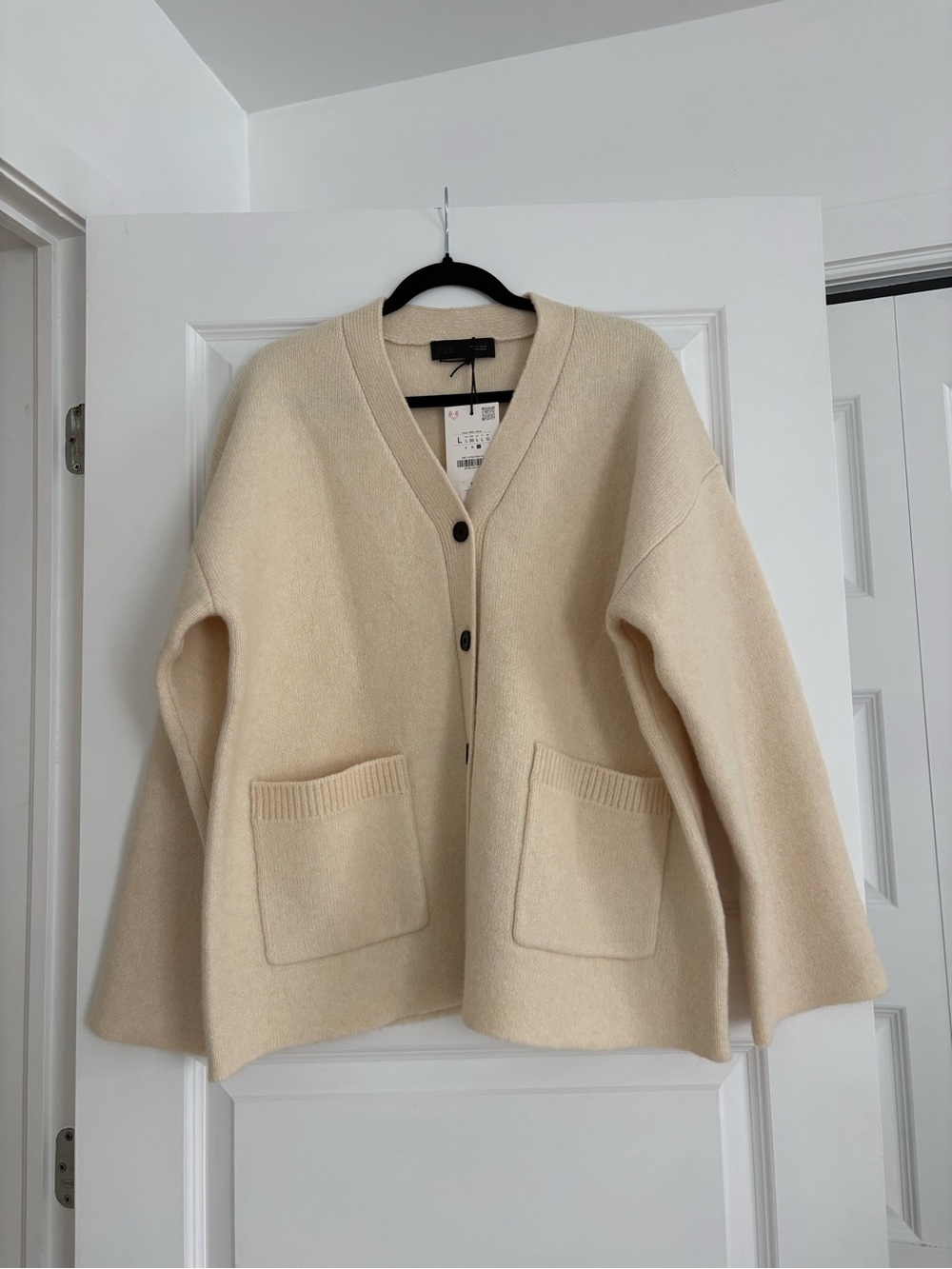 Zara Cream Oversized V-Neck Button Cardigan